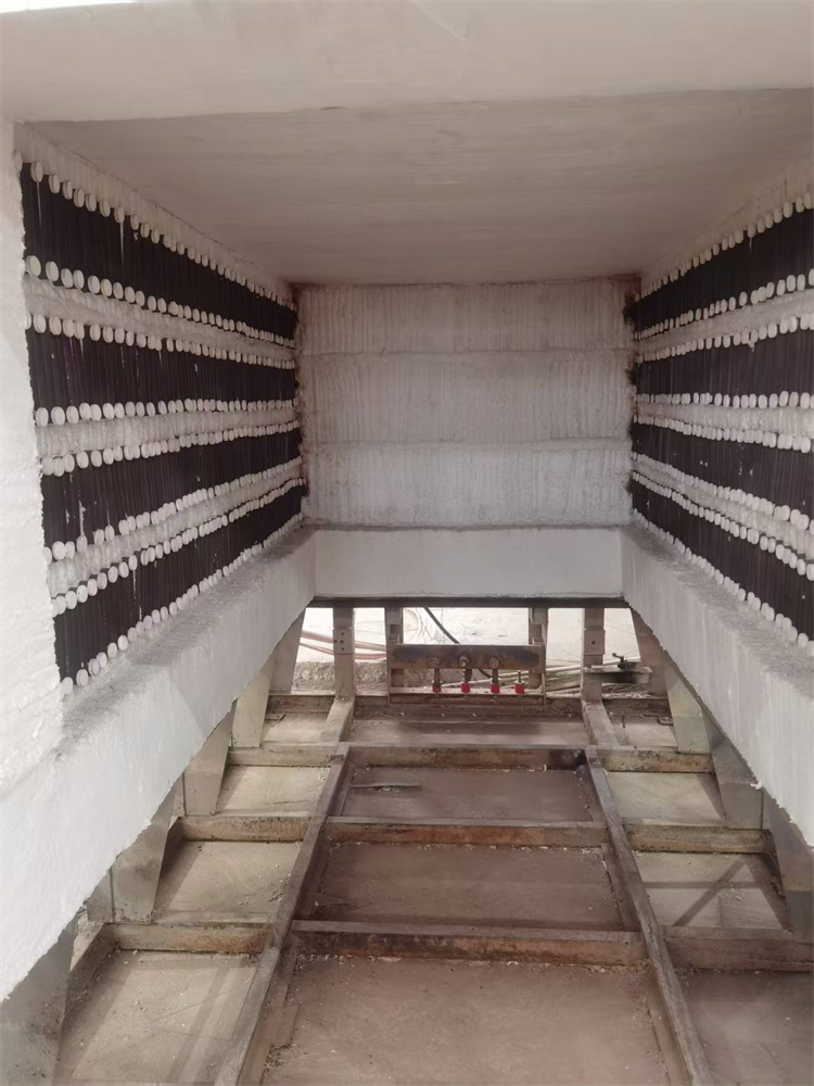 西安热处理厂全纤维电炉模块安装